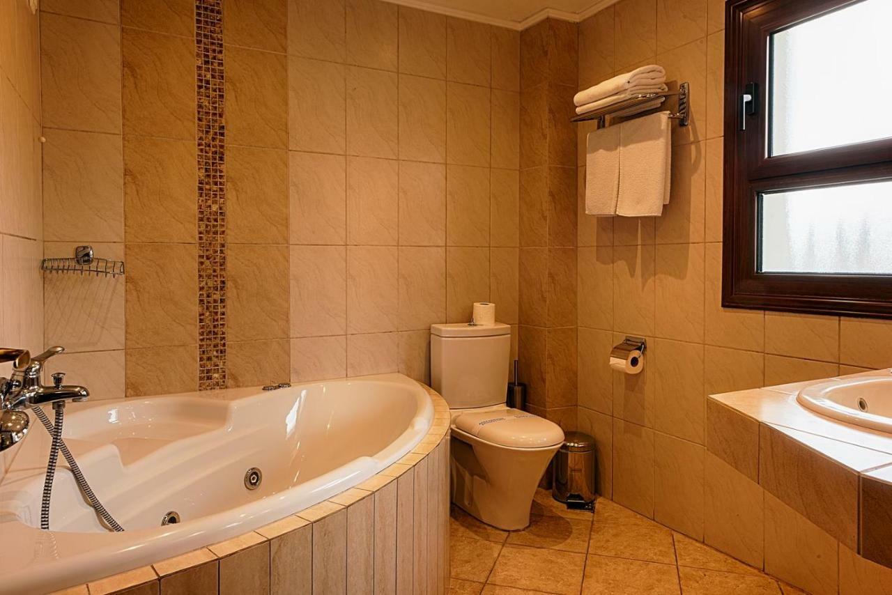Hotel Nostos Кастория Экстерьер фото